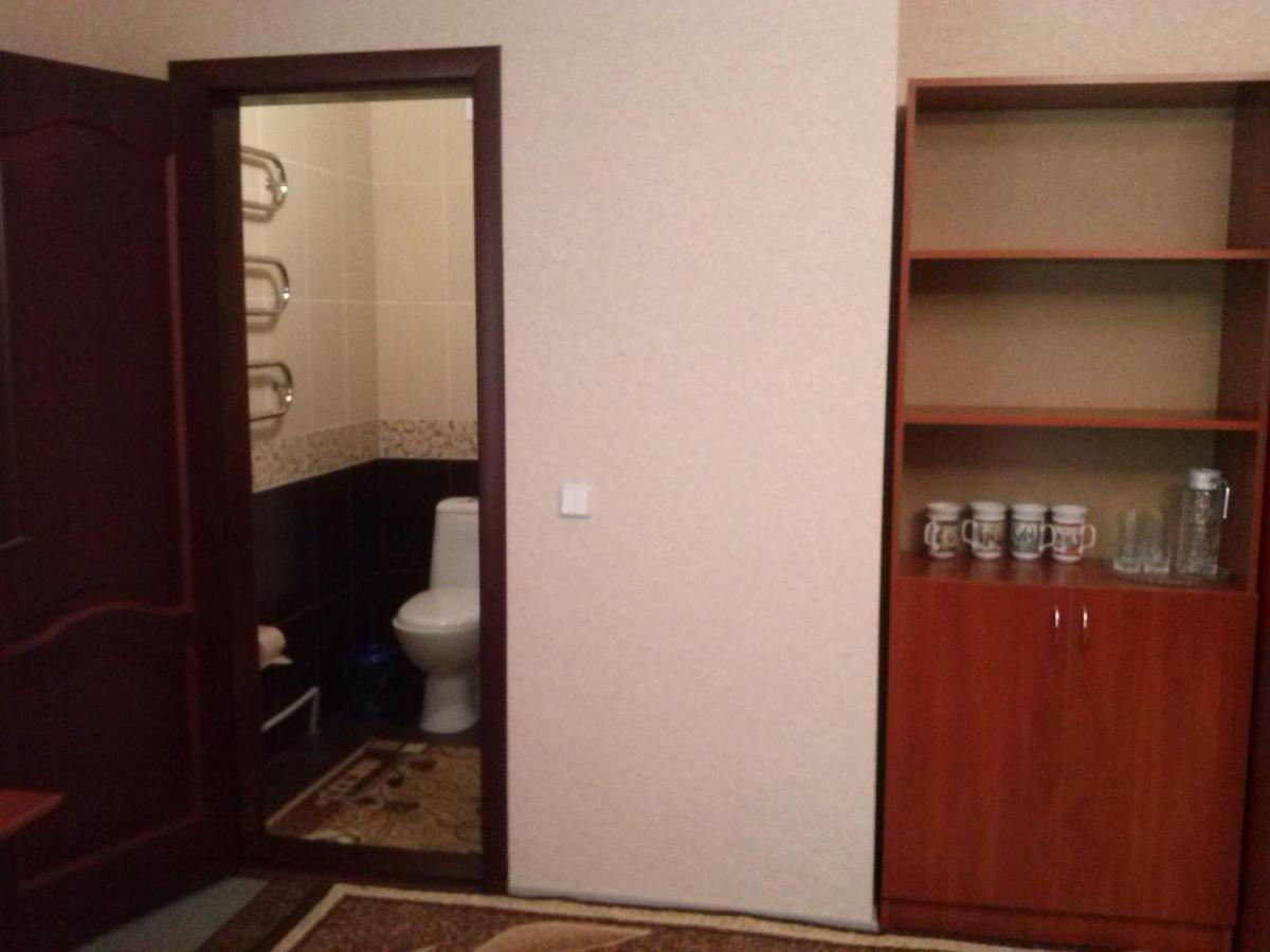 Kak V Gostinice Hadiach Zewnętrze zdjęcie